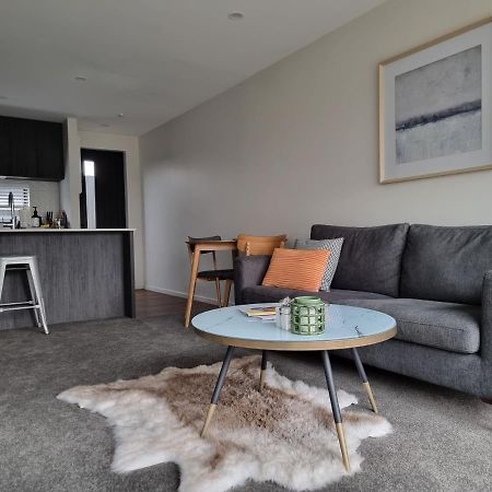 クライストチャーチ Addington Townhouse With Carpark 8Mins Walk To Hagley Park Southヴィラ エクステリア 写真
